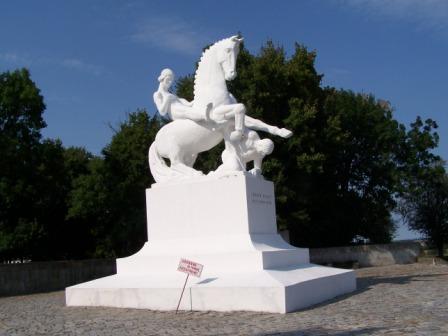 Pomnik LEszka Białego w Marcinkowie