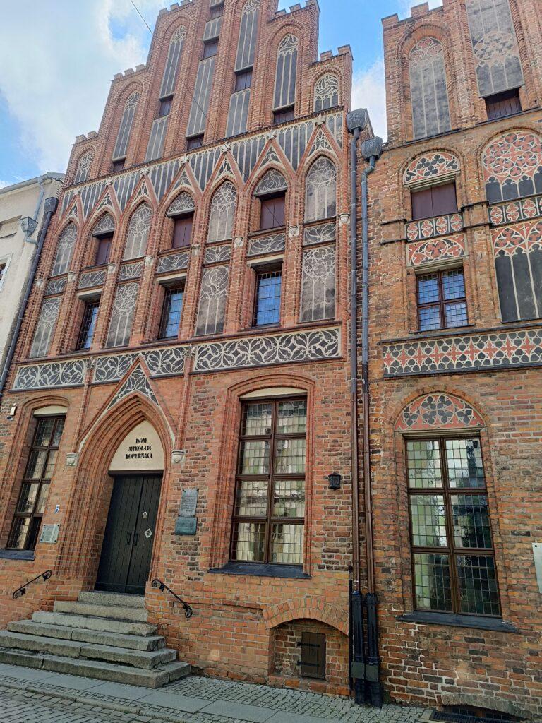 Ilustracja do wpisu: Zwiedzanie Domu Mikołaja Kopernika z przewodnikiem