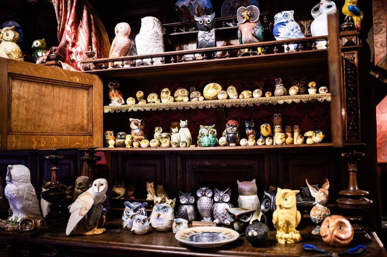 Ilustracja artykułu: Wystawa „Huhuczny strych”