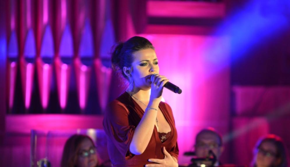 Ilustracja do wpisu: Orkiestra Kameralna Capella Bydgostiensis // Dziewczyna