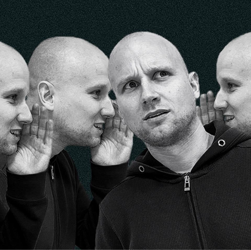 Ilustracja do wpisu: Stand-up: Maciej Brudzewski w programie „Podaj