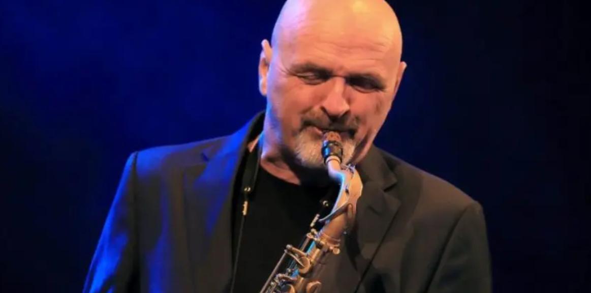 Ilustracja artykułu: Adam Wendt Power Set / Koncert