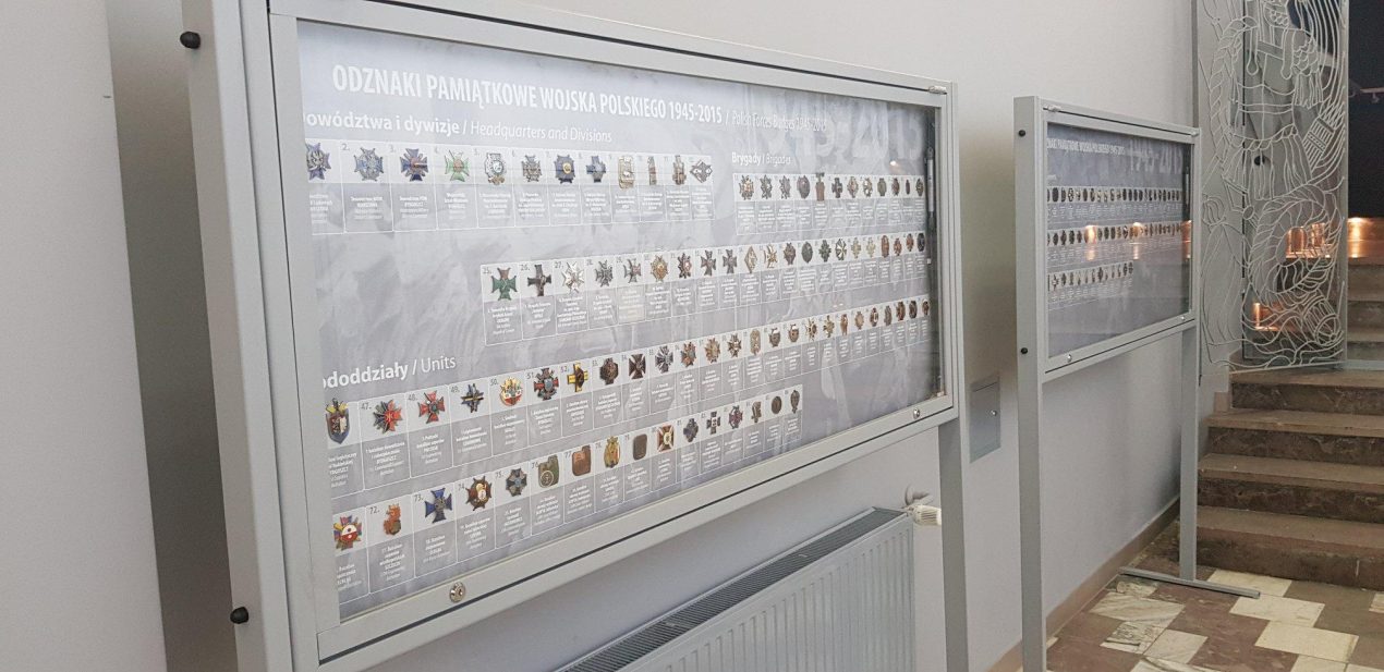 Ilustracja do wpisu: Wystawa odznak wojskowych