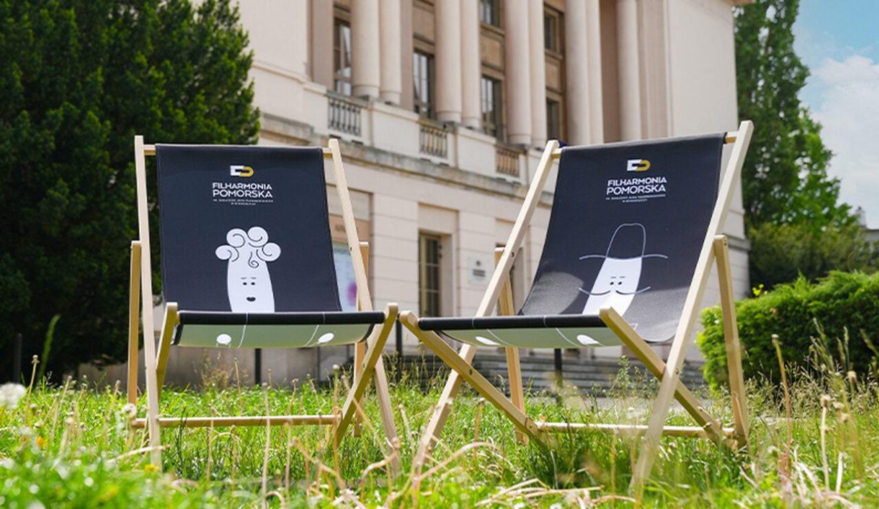 Ilustracja artykułu: Muzyczne leżakowanie w Wiolinowie