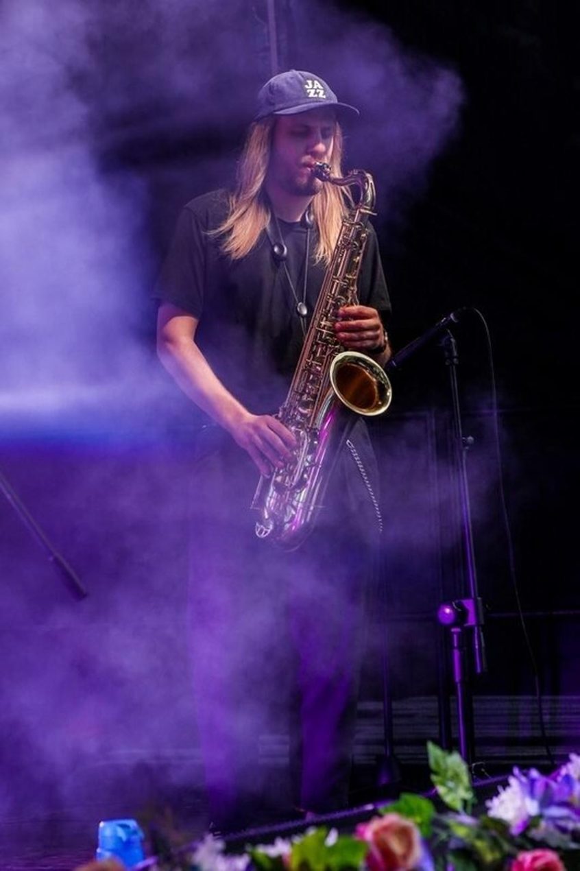 Ilustracja artykułu: Koncert kameralny saksofonisty Szymona Paczkowskiego „Echa